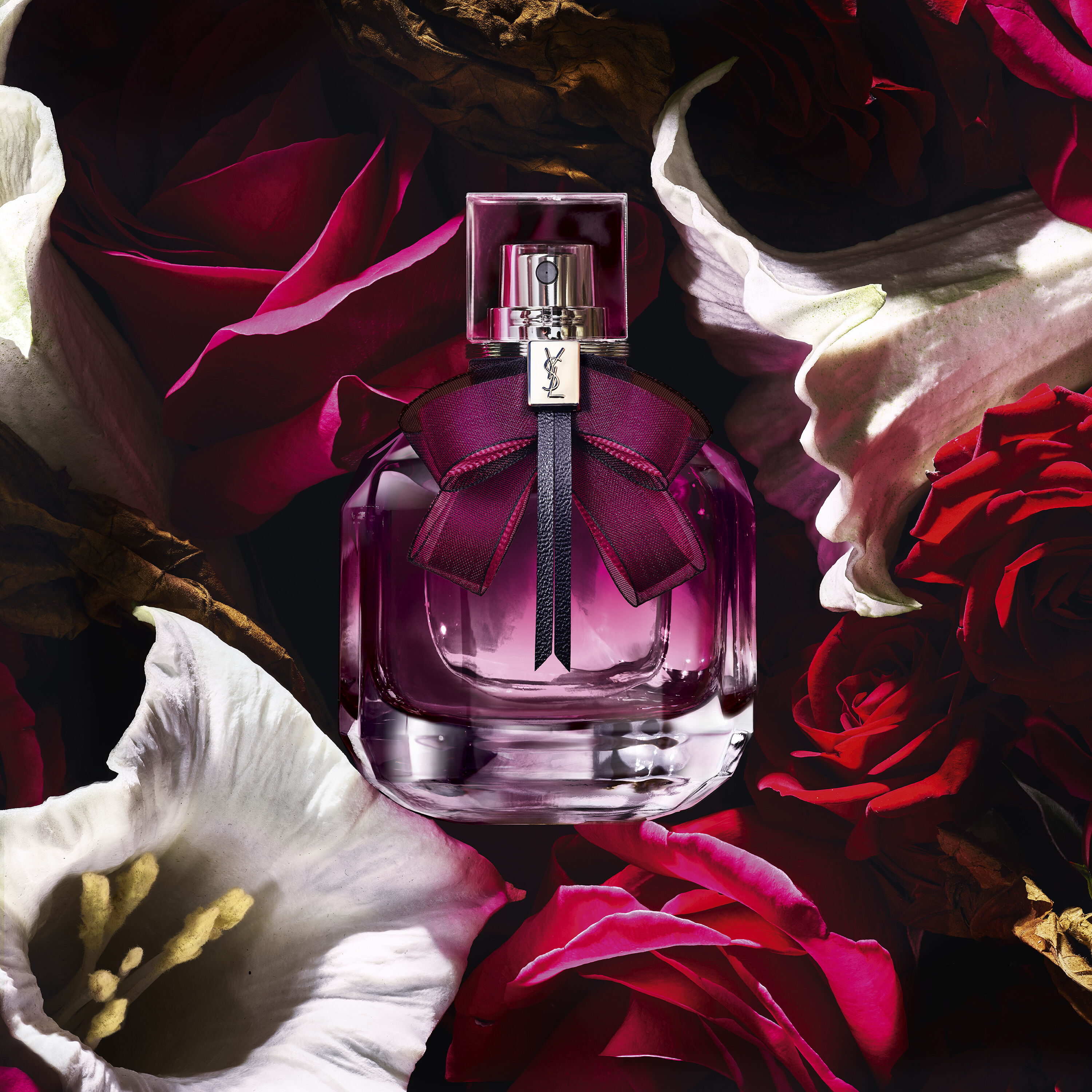 Yves Saint Laurent Mon Paris Intensement Eau de Parfum Spray 1 oz